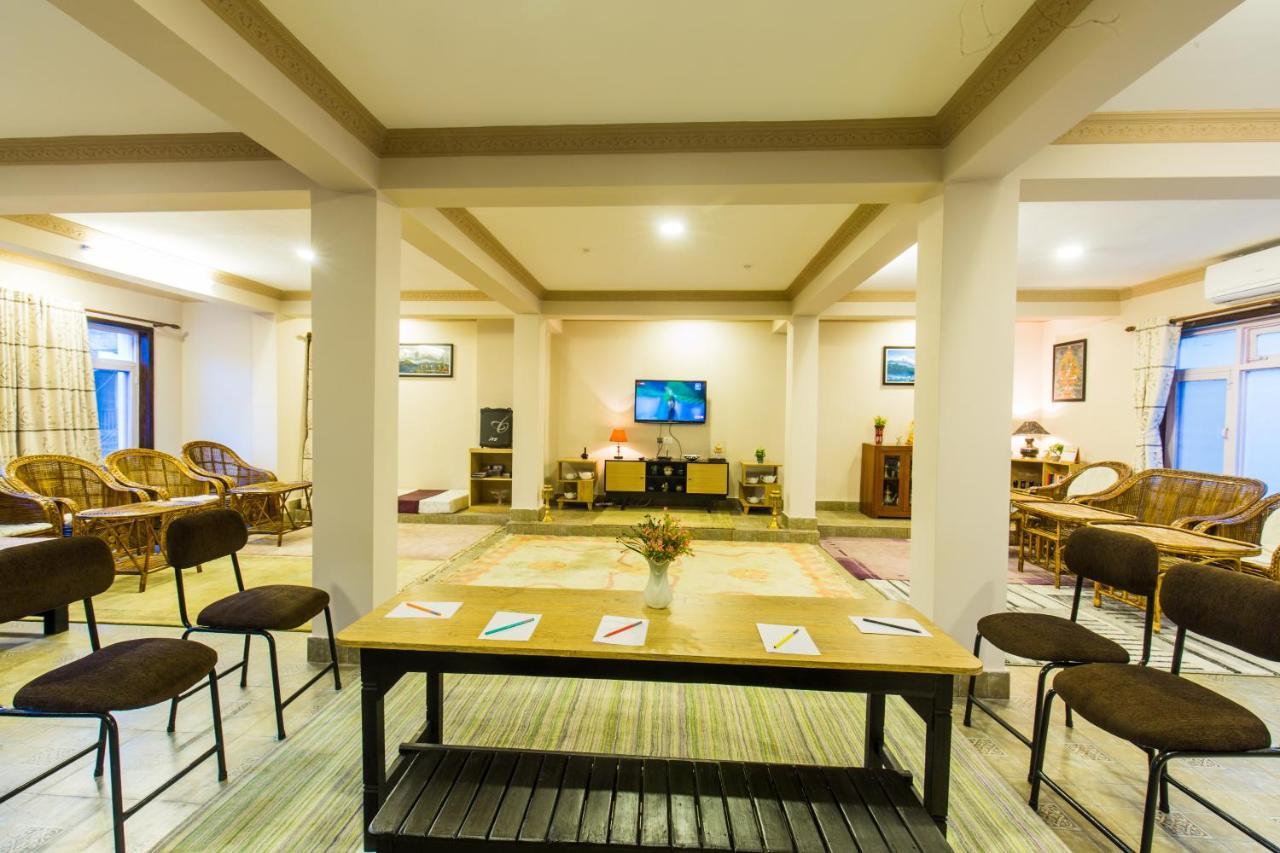 Hotel Acme Inn Kathmandu Exteriör bild