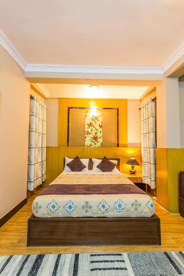 Hotel Acme Inn Kathmandu Exteriör bild